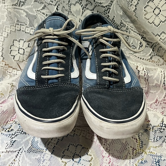 Vans off the wall Blue and white Sneakers size 8.5 women, 7 mens - Picture 3 of 6